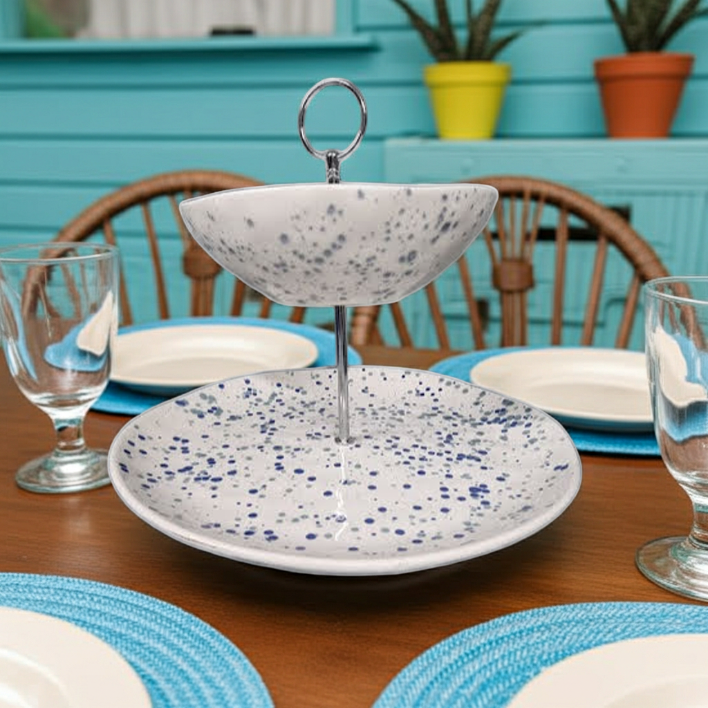 Etagere 2-stöckig weiß blau mit Tupfen – Für Gebäck, Früchte, kleine Snacks